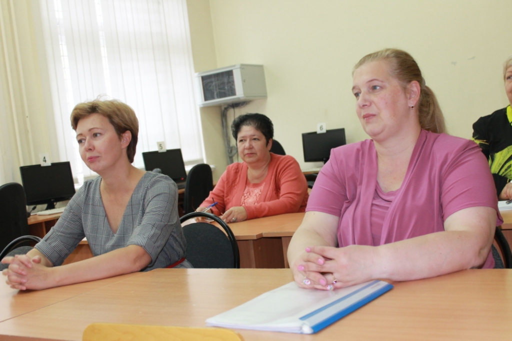 Преподаватель высшей школы фото. ВГУ Борисоглебск преподаватель Киянченко. Учителя Борисоглебской школы. ВГУ Борисоглебск преподаватели. Школа 5 Борисоглебск учителя.